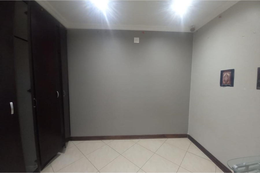 3 Bedroom Property for Sale in Hillcrest Northern Cape